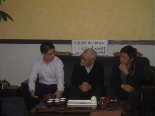 陸汝鈐院士與珍島CEO趙旭隆交流 陸汝鈐院士與珍島CEO趙旭隆交流